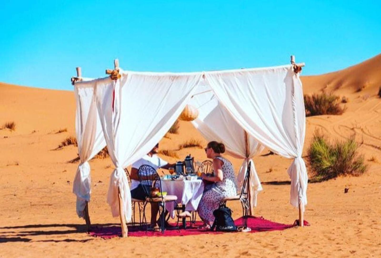 Luxury tent Royal Sands Luxury Camp Merzouga